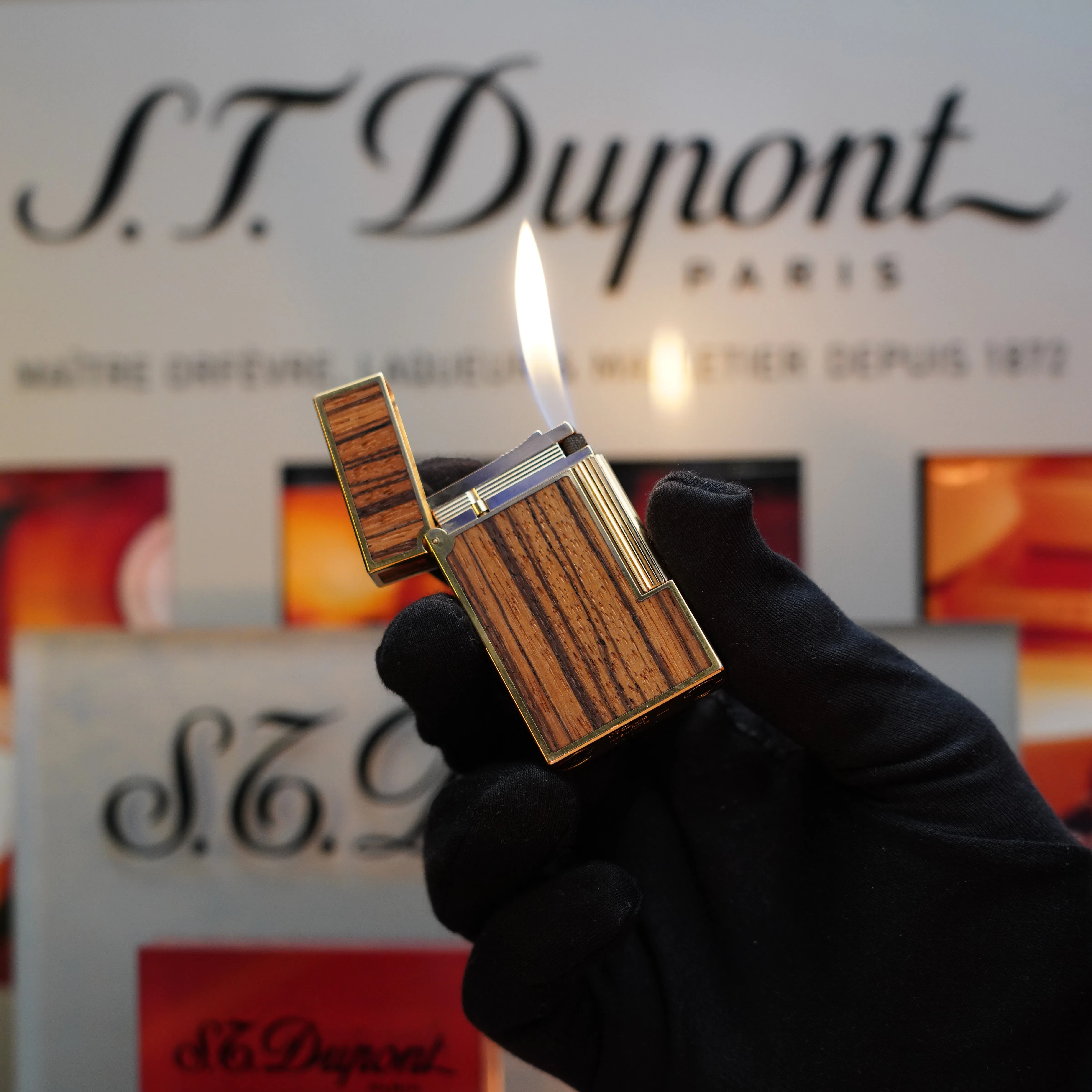 1989 St Dupont Real Wood no lacquer, prototype, extremely rare Ligne 2 lighter