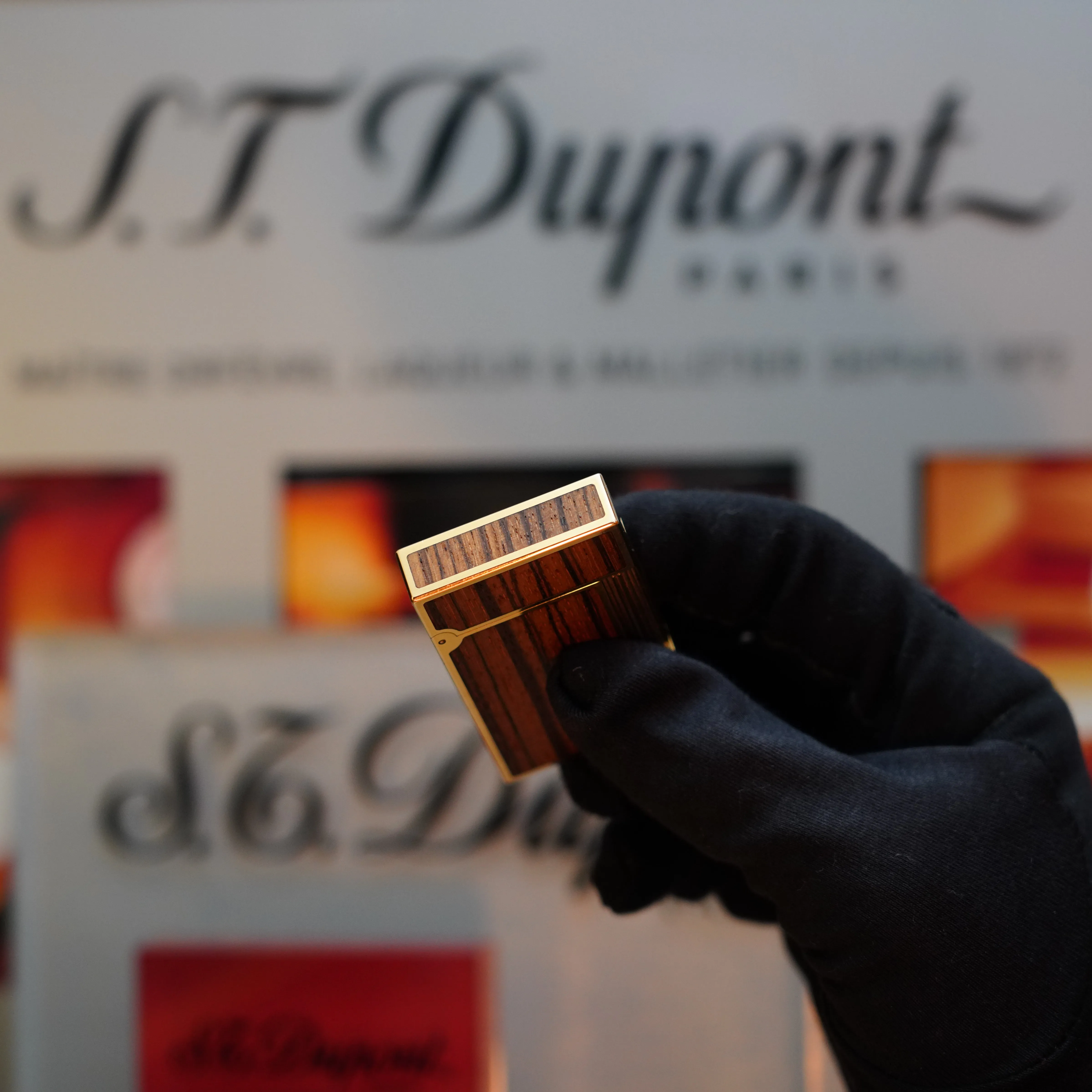 1989 St Dupont Real Wood no lacquer, prototype, extremely rare Ligne 2 lighter