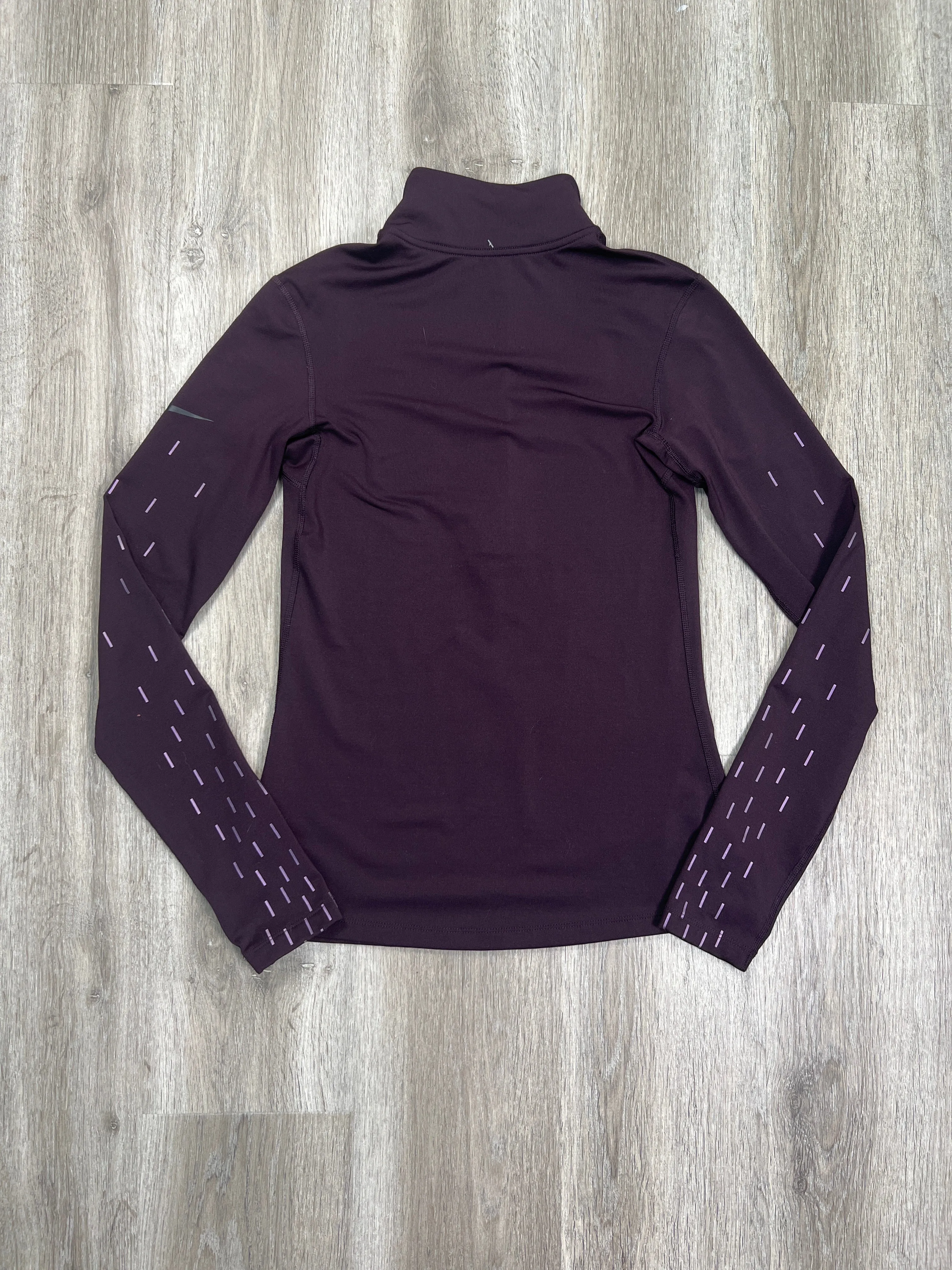 Athletic Top Long Sleeve Collar By Nike Apparel  Size: M