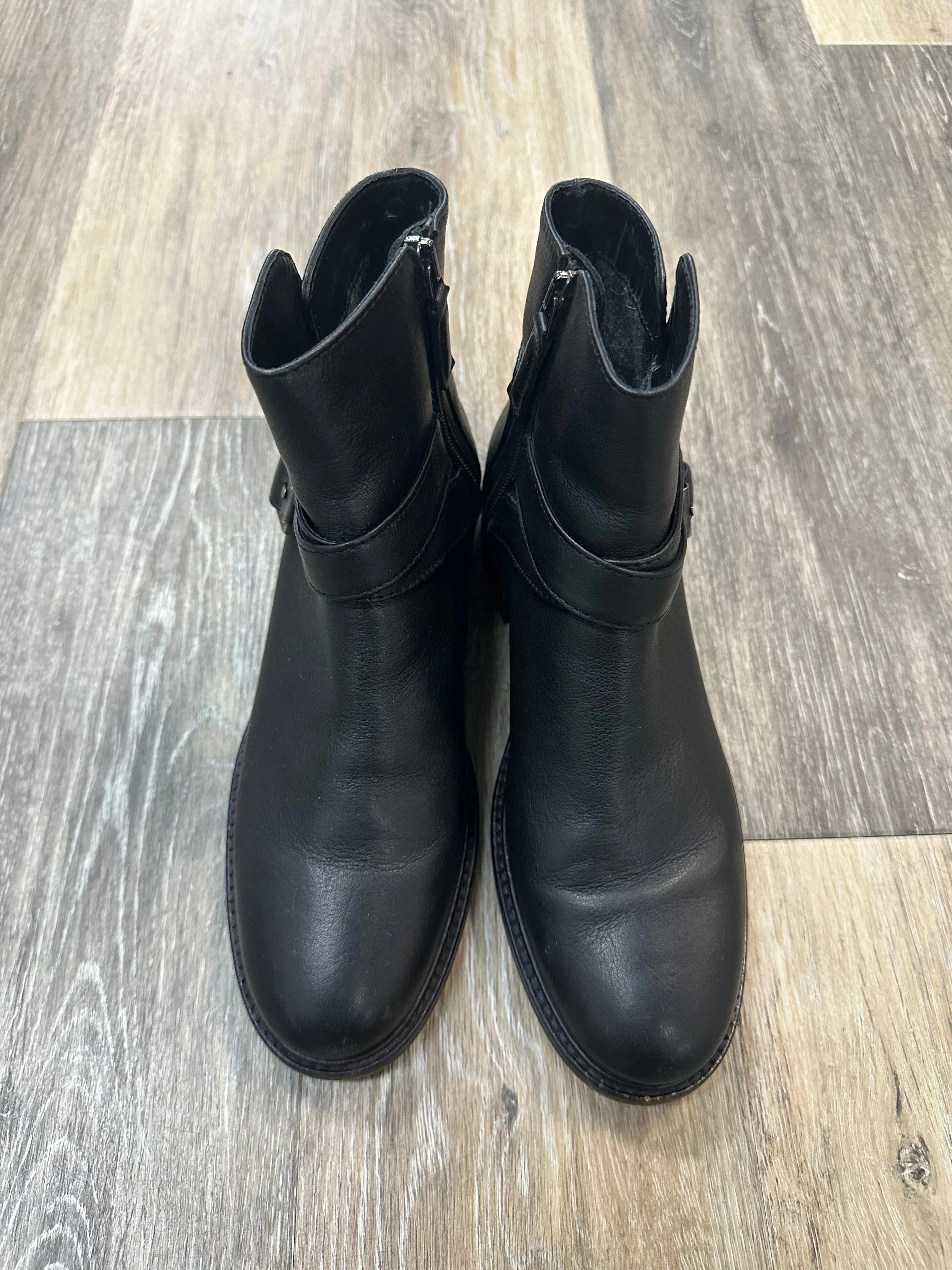 Boots Leather By Aquatalia In Black, Size: 7