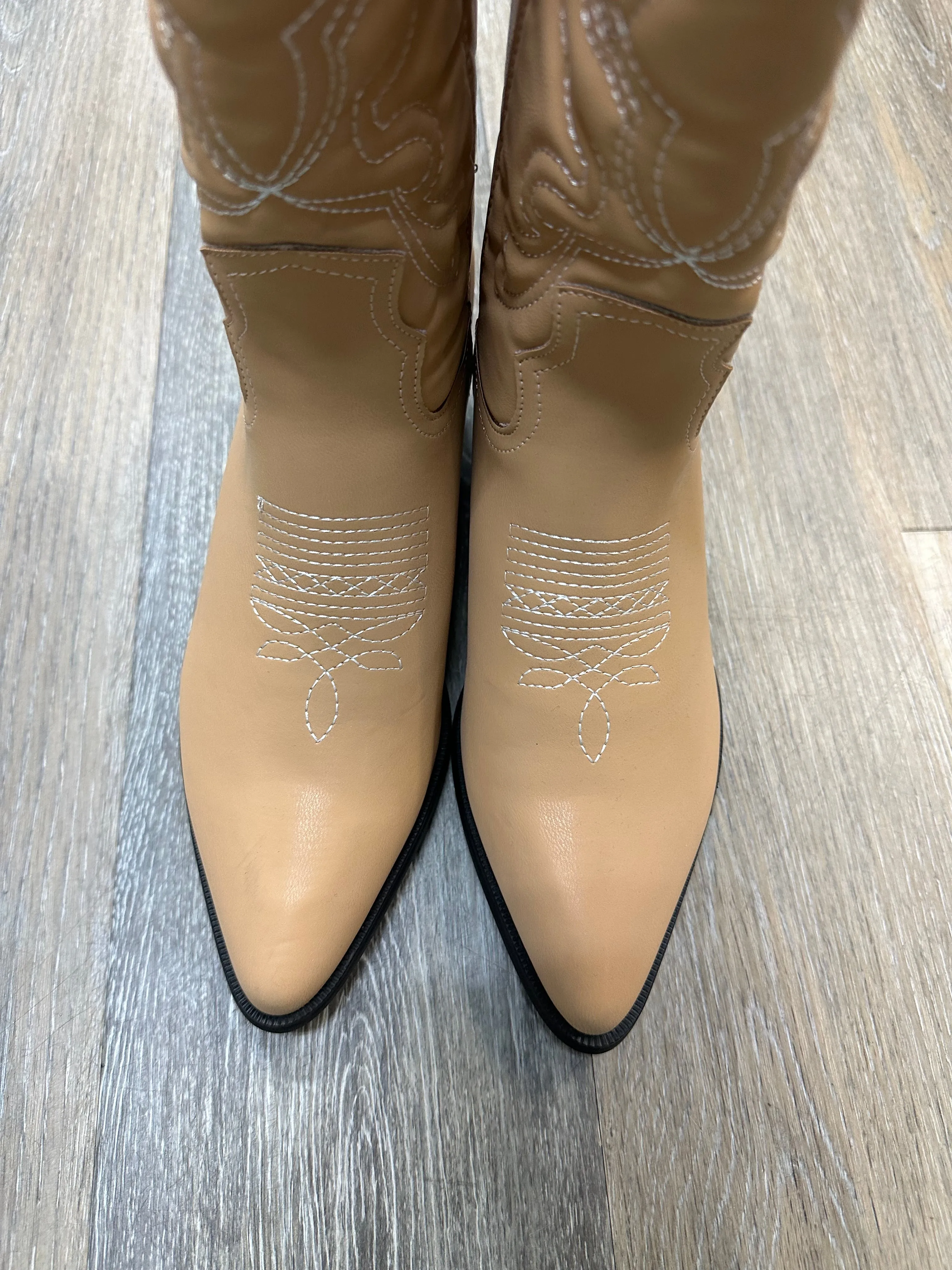 Boots Western By Glamorous In Tan, Size: 8