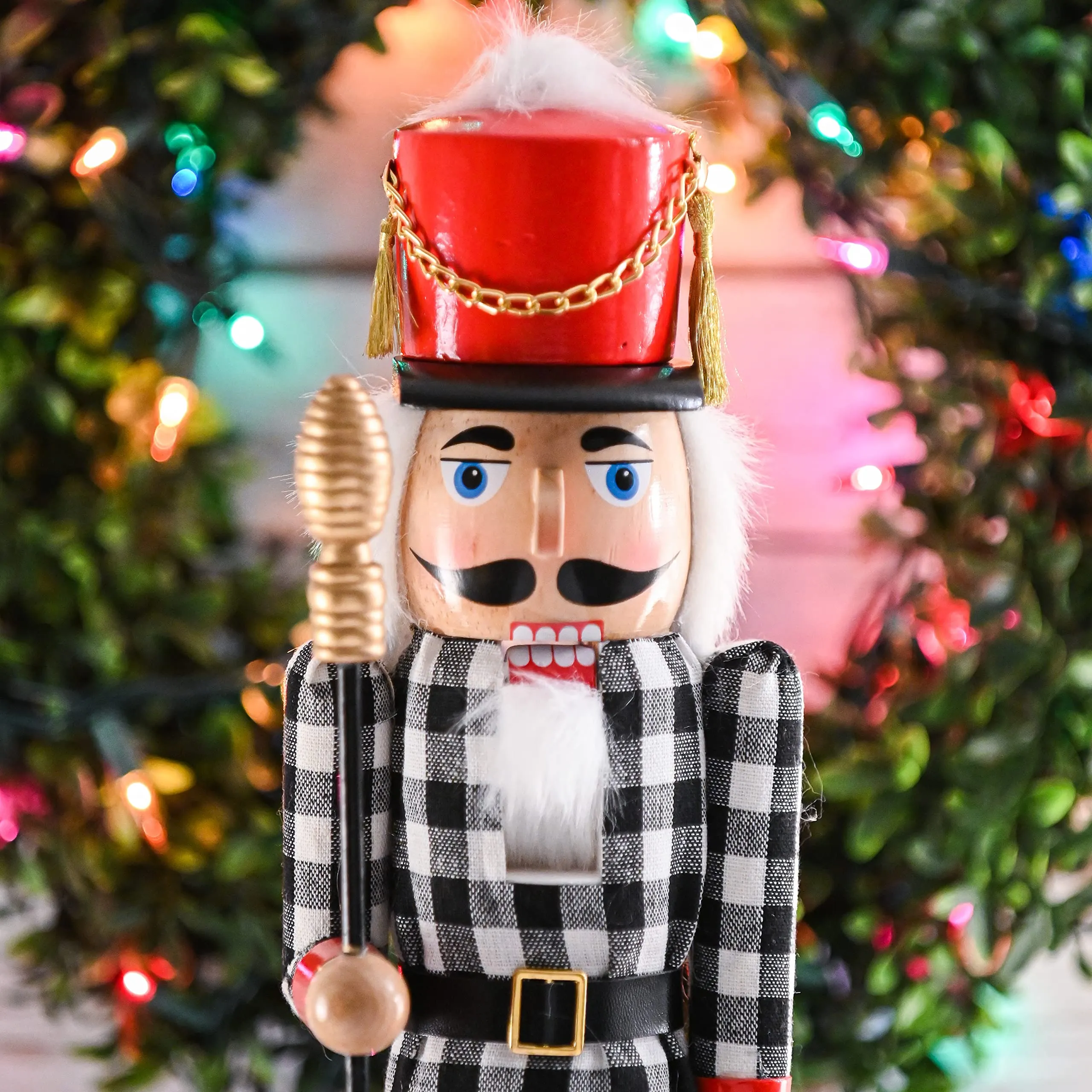 Christmas Checkered Soldier Nutcracker – Black and White Wooden Nutcracker Toy Soldier Knight with a Staff in Hand Xmas Themed Holiday Nut Cracker Doll Figure Decorations