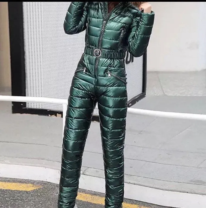 Emerald Nightingale snowsuit ski green one-piece skisuit jumpsuit winter snow suit NWT M Spring Break 2023 new puffer one-piece