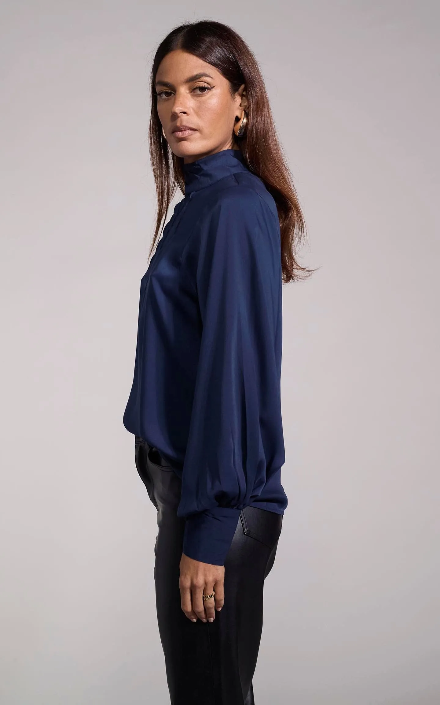 Margo Pintuck Blouse in Navy