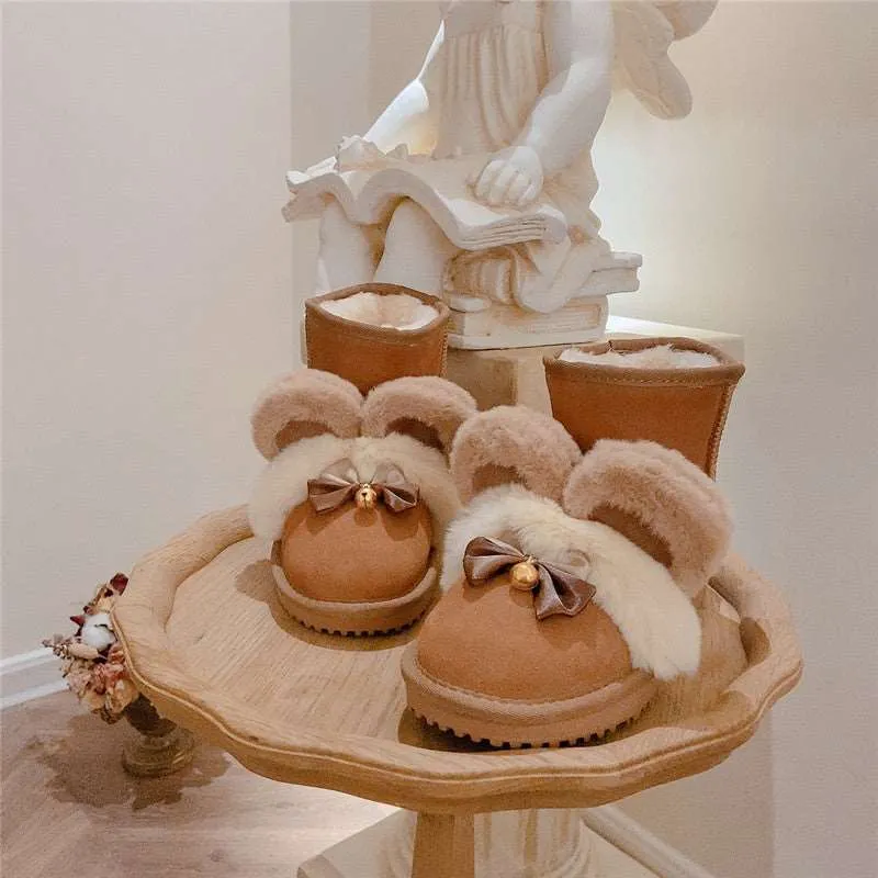 Pinky Bear Ears Bell Bow Winter Snow Brown Boots